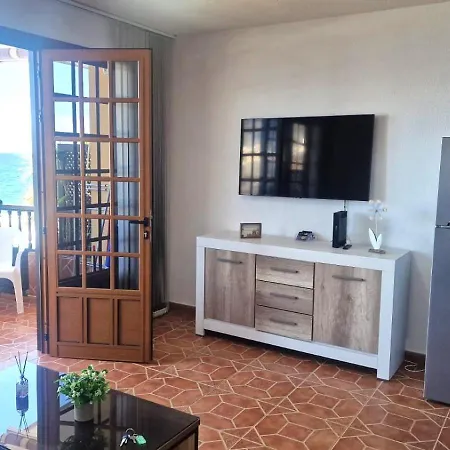Appartamento Bryan Ocean Views In *